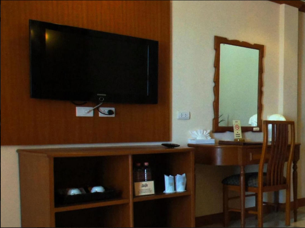 Khaolak Sunset Resort - Adults Only - Sha Extra Plus Khao Lak Exterior photo
